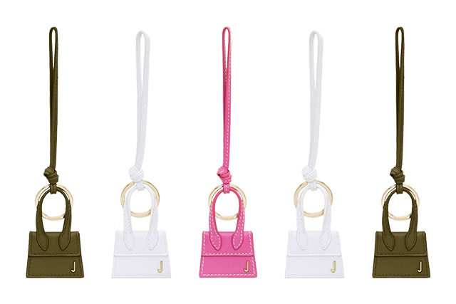 Vetements' throwing star keychain 