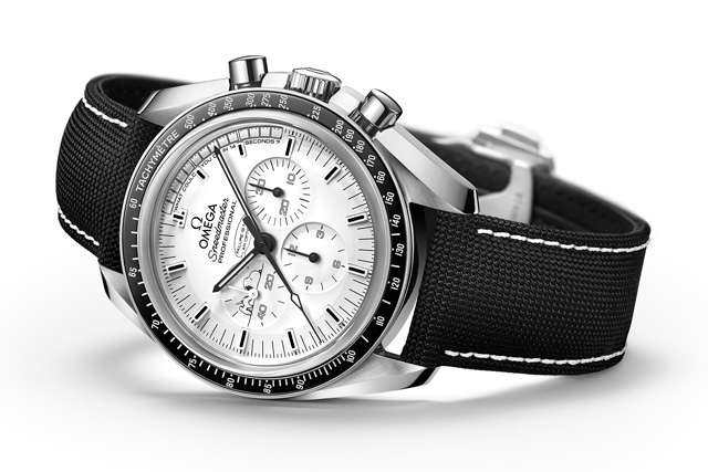 Omega Speedmaster Silver Snoopy Award 